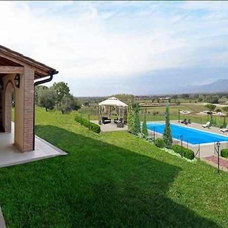 Апартаменты Agriturismo Deni Cenaia Экстерьер фото