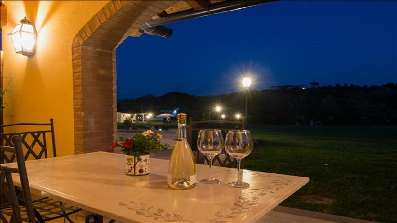 Апартаменты Agriturismo Deni Cenaia Экстерьер фото