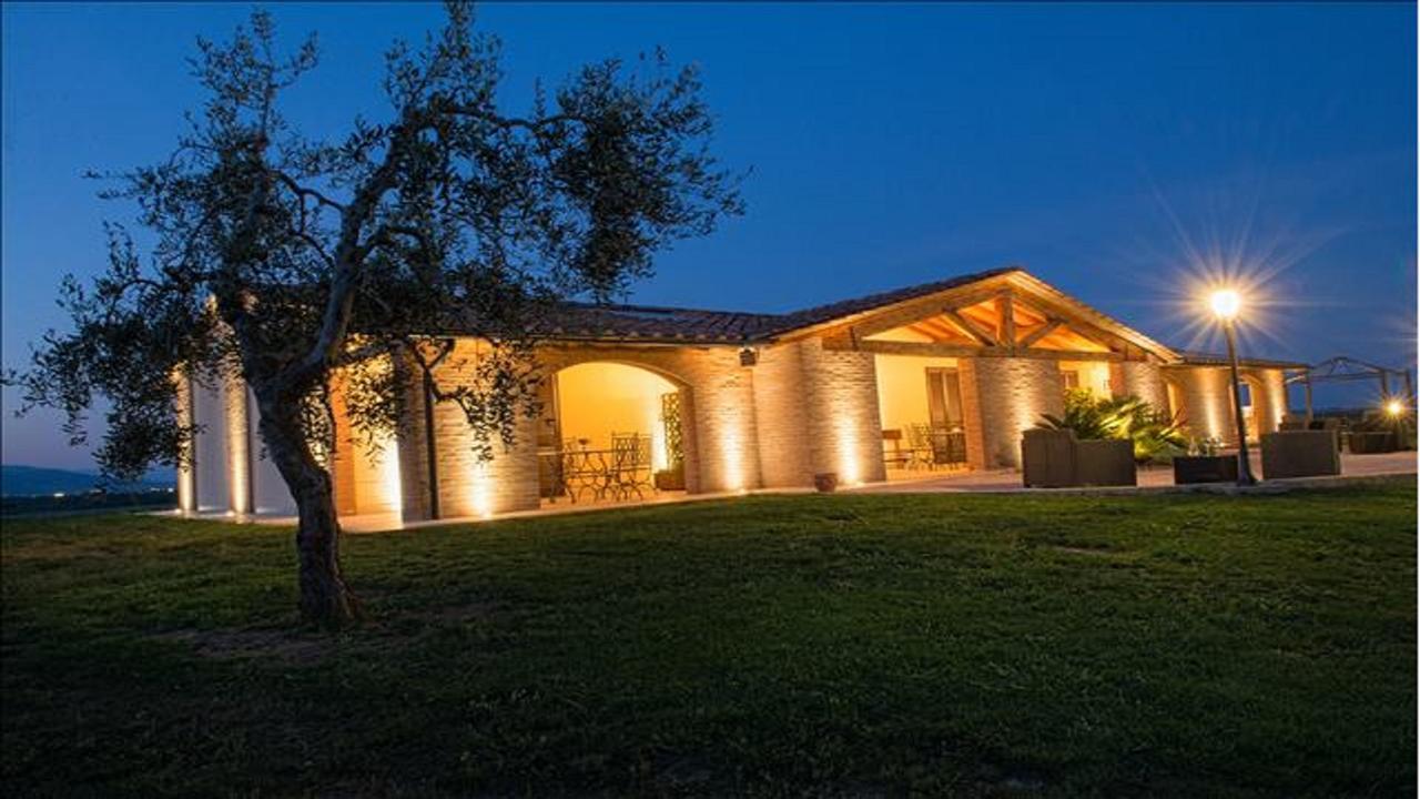 Апартаменты Agriturismo Deni Cenaia Экстерьер фото