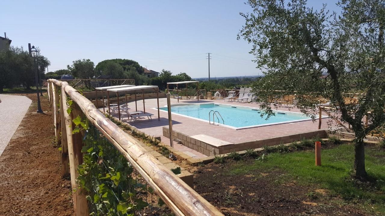 Апартаменты Agriturismo Deni Cenaia Экстерьер фото